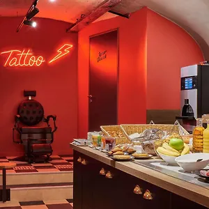 Ibis Styles Gare De L'est Magenta París