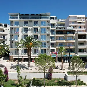 Republika 3*, Саранда Албания