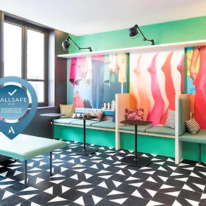 Ibis Styles Gare Saint Lazare París
