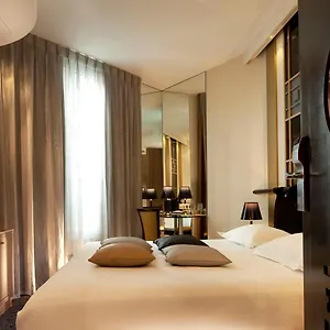 Hotel Secret De - & (adults Only), Parigi