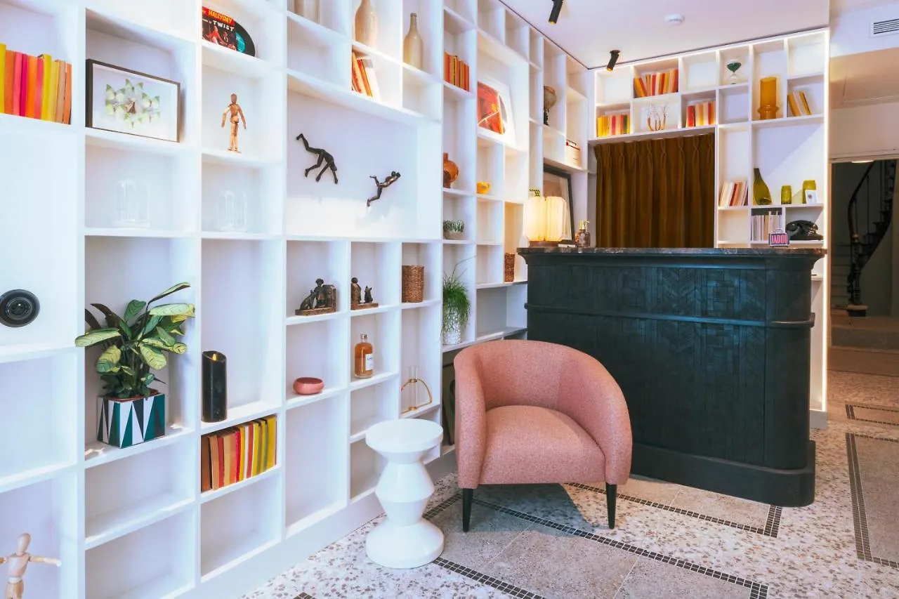 Hotel Dadou Parigi Francia
