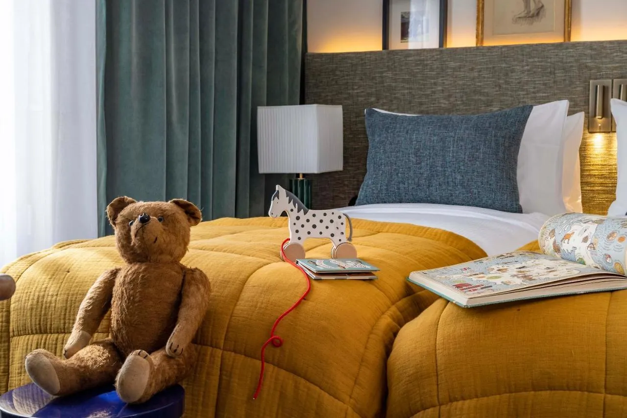 Hotel Dadou Paris 4*,