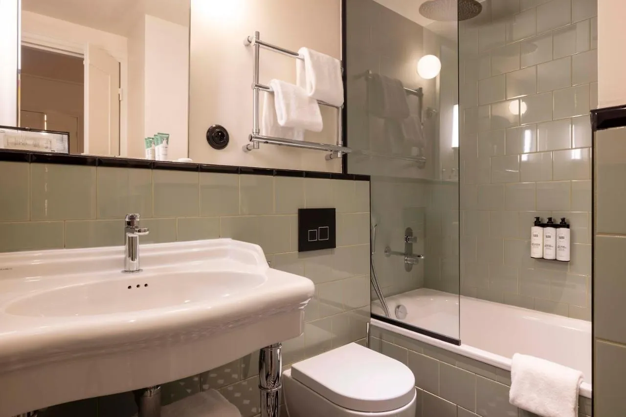 Hotel Dadou باريس فرنسا